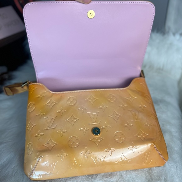 Louis Vuitton Thompson Vernis - Picture 14 of 16